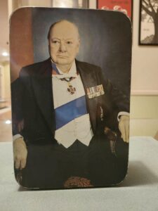 Cookie tin with a portrait of Winston Churchill